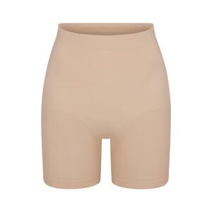 NEW SKIMS SEAMLESS SCULPT SHORT